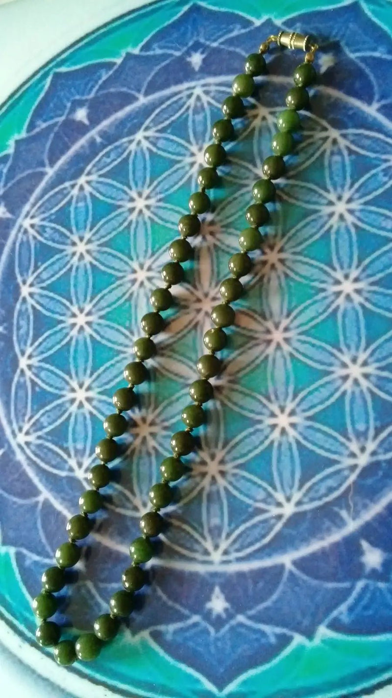 Chargez l&#39;image dans la visionneuse de la galerie, Collier en Aventurine verte Grade A ++++ Collier en Aventurine verte
