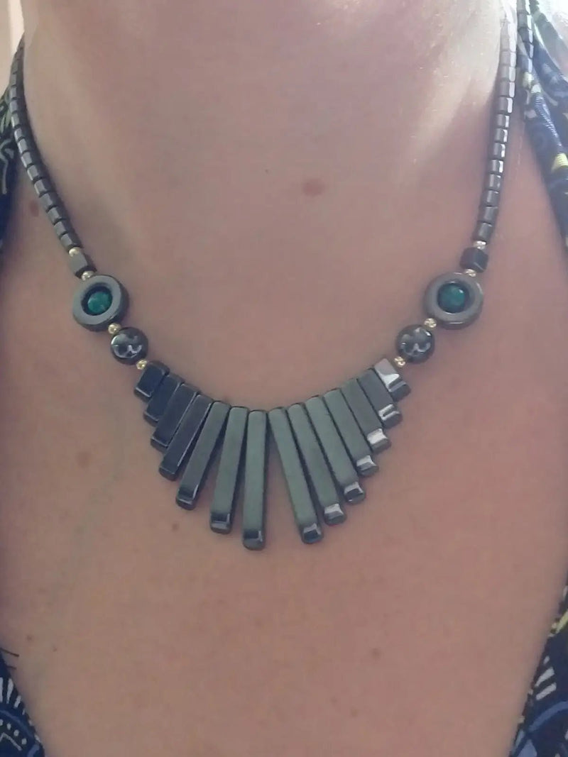 Load image into Gallery viewer, Collier en Hématite et Chrysocolle Grade A ++++
