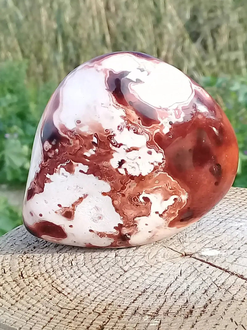 Chargez l&#39;image dans la visionneuse de la galerie, Cornaline du Brésil galet Grade A++++ Cornaline galet
