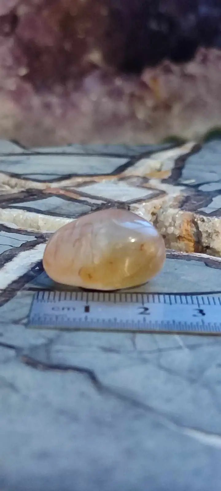 Chargez l&#39;image dans la visionneuse de la galerie, Cornaline du Brésil pierre roulée Grade A++++ Cornaline pierre roulée
