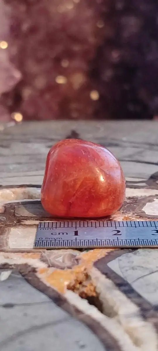 Load image into Gallery viewer, Cornaline du Brésil pierre roulée Grade A ++++ Cornaline pierre roulée
