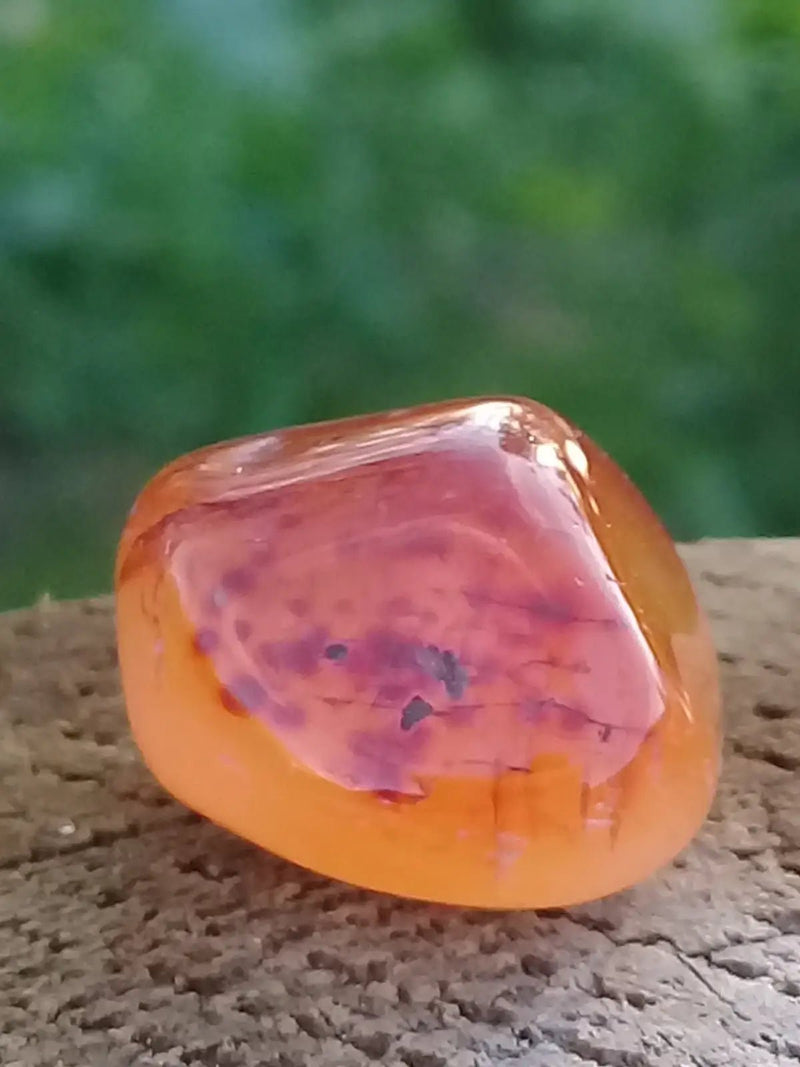 Chargez l&#39;image dans la visionneuse de la galerie, Cornaline du brésil pierre roulée Grade A ++++ Cornaline pierre roulée
