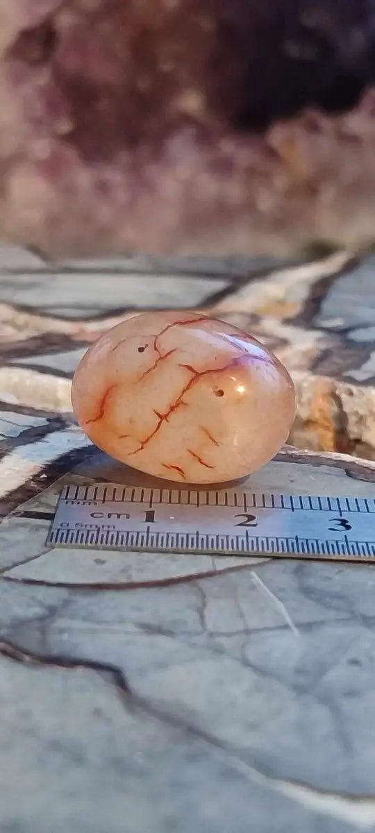 Load image into Gallery viewer, Cornaline du Brésil pierre roulée Grade A ++++ Cornaline pierre roulée
