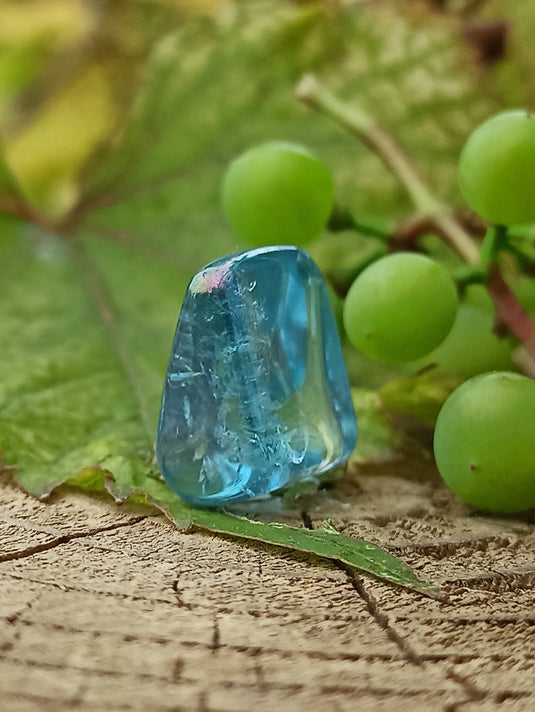 Cristal Aqua-Aura du Brésil pierre roulée Grade A++++ Cristal Aqua Aura pierre roulée Dans la besace du p'tit Poucet   
