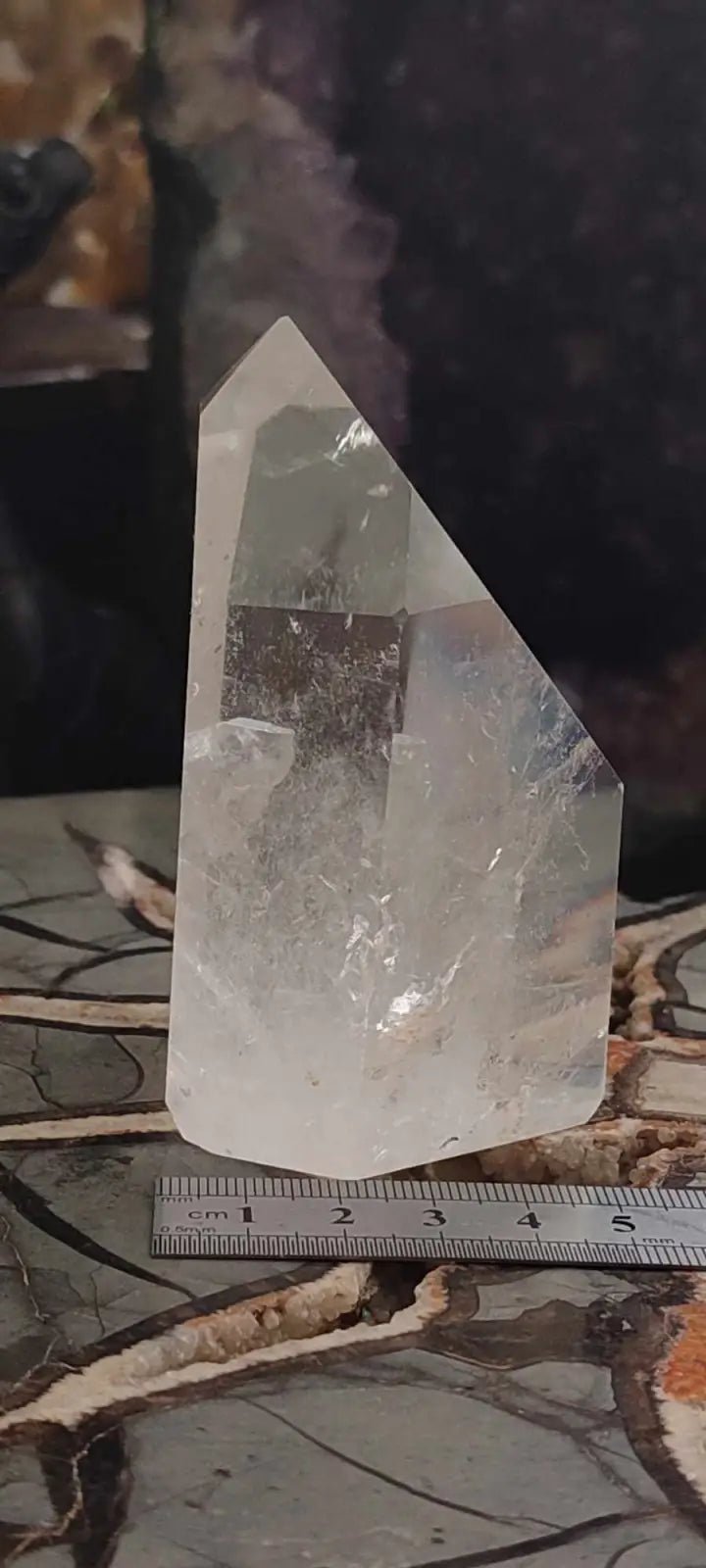 Chargez l&#39;image dans la visionneuse de la galerie, Cristal de roche à inclusions du Brésil colonne Grade A++++ Cristal de roche à inclusion
