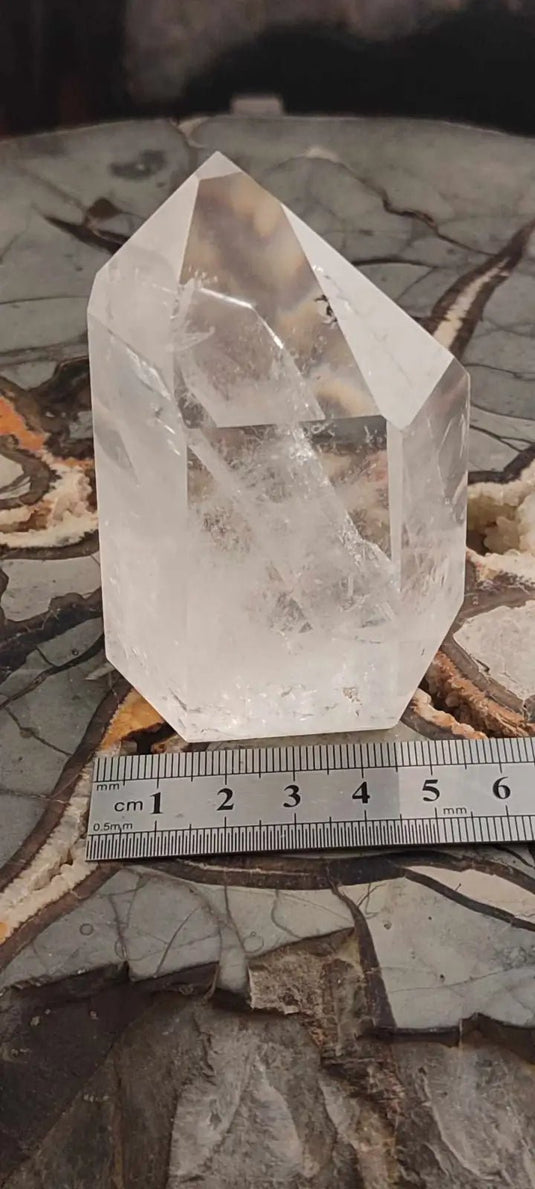 Cristal de roche du Brésil à inclusion fantôme Grade A++++ Cristal de Roche colonne avec inclusion naturelle pointe de Cristal