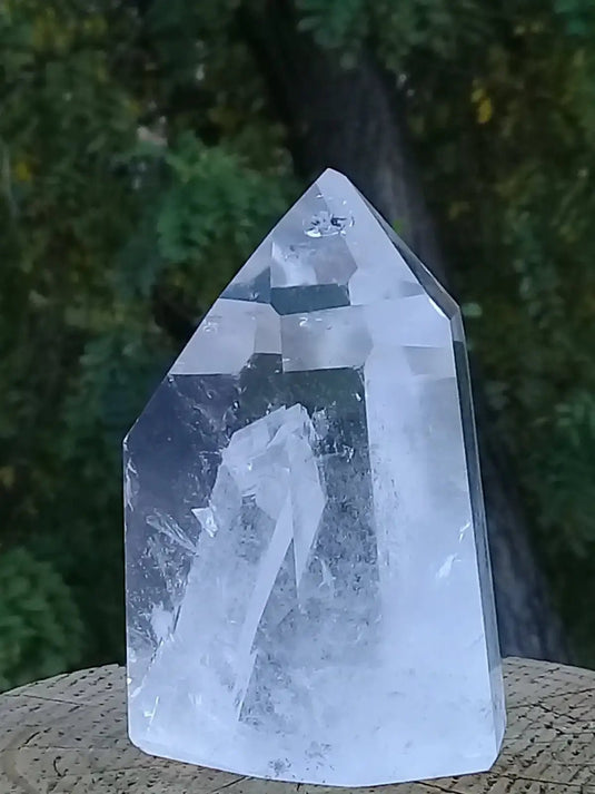 Cristal de roche du Brésil à inclusion fantôme Grade A++++ Cristal de Roche colonne avec inclusion naturelle pointe de Cristal