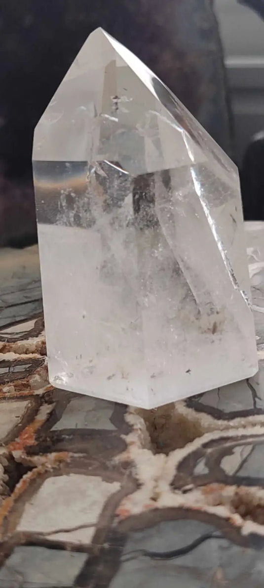 Cristal de roche du Brésil à inclusion fantôme Grade A++++ Cristal de Roche colonne avec inclusion naturelle pointe de Cristal