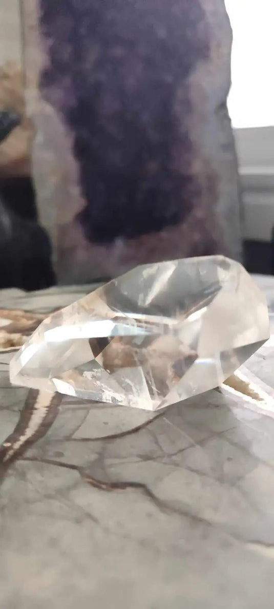 Cristal de roche du Brésil à inclusions fantômes Grade A++++ Cristal de roche à inclusion