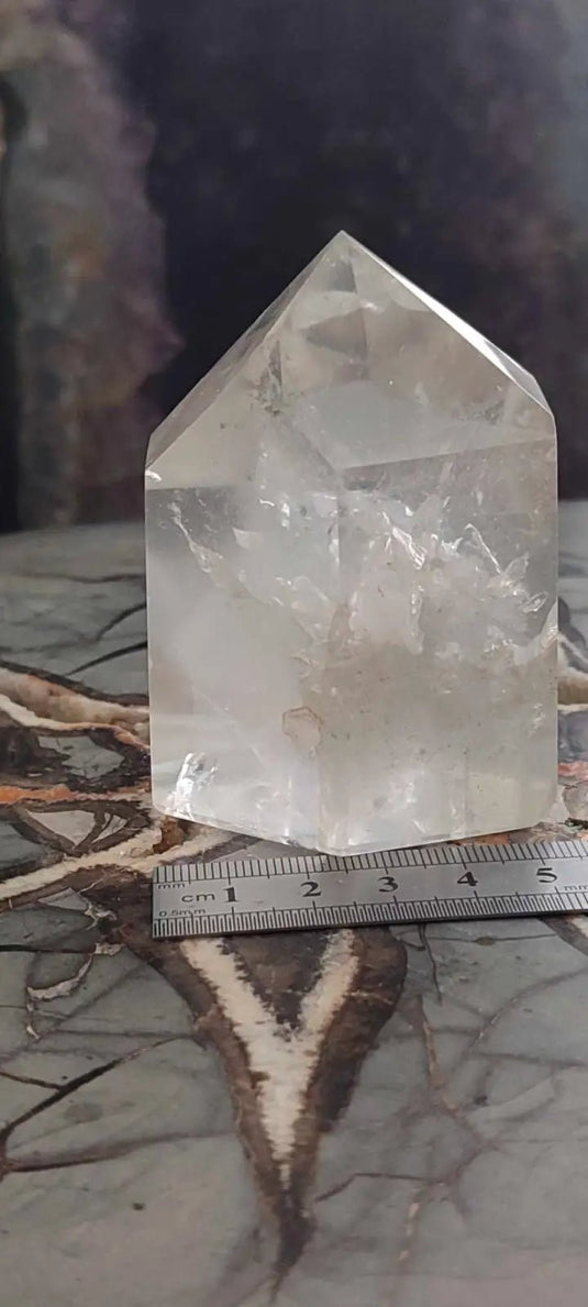 Cristal de roche du Brésil à inclusions fantômes Grade A++++ Cristal de roche à inclusion fantôme