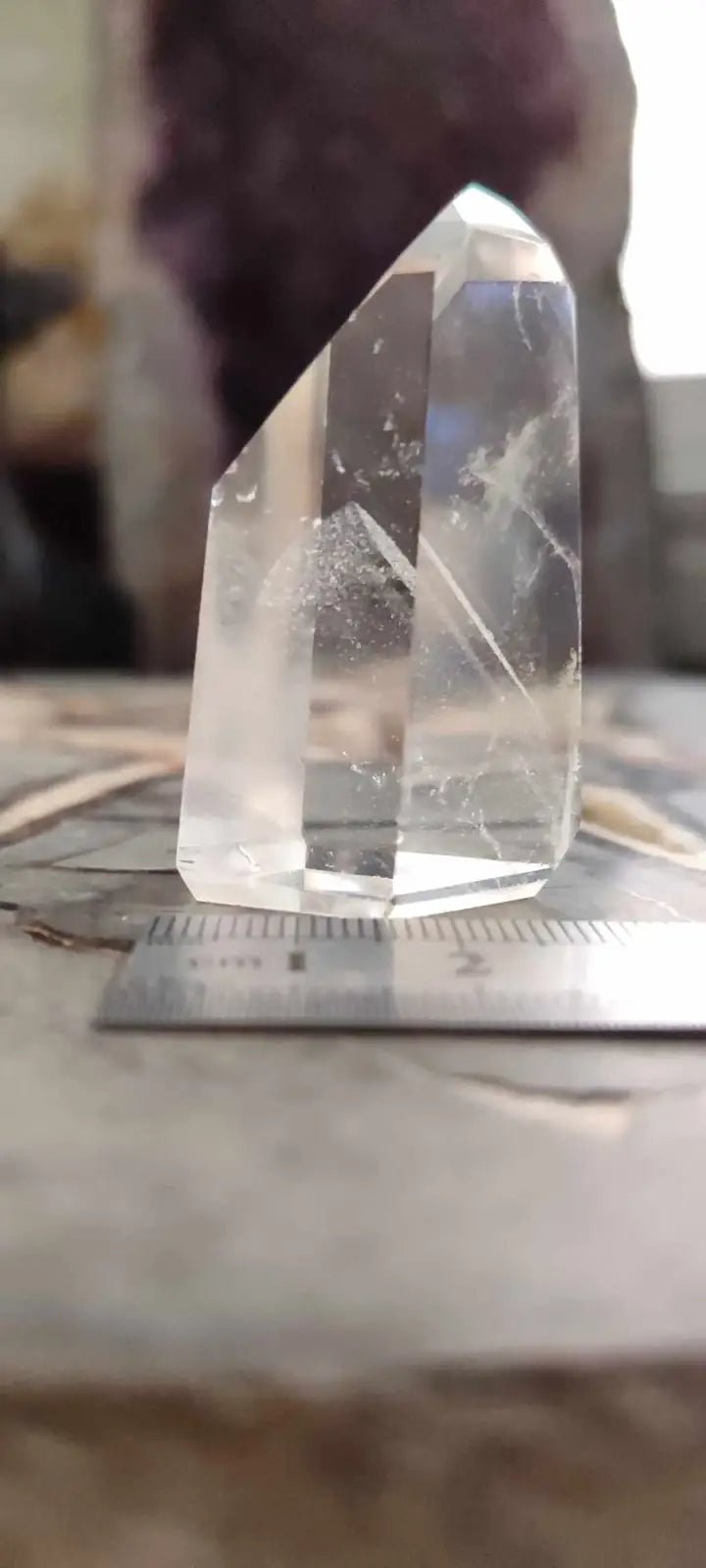 Chargez l&#39;image dans la visionneuse de la galerie, Cristal de roche du Brésil à inclusions fantômes Grade A++++ Cristal de roche à inclusion fantôme
