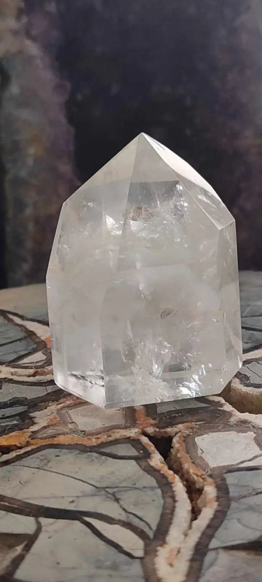 Cristal de roche du Brésil à inclusions fantômes Grade A++++ Cristal de roche à inclusion fantôme