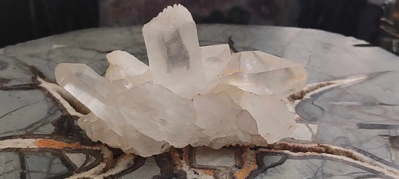 Load image into Gallery viewer, Cristal de roche du Brésil mâcle Grade A++++ Cristal de roche mâcle
