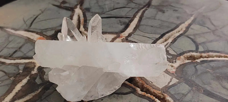 Chargez l&#39;image dans la visionneuse de la galerie, Cristal de roche du Brésil mâcle Grade A++++ Cristal de roche mâcle
