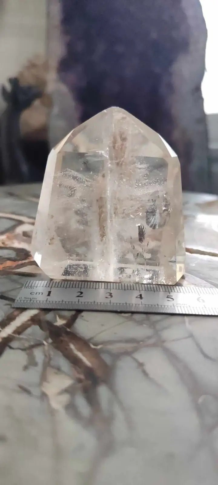 Load image into Gallery viewer, Cristale de roche du Brésil à inclusions fantôme Grade A++++ Cristal de roche à inclusion fantôme
