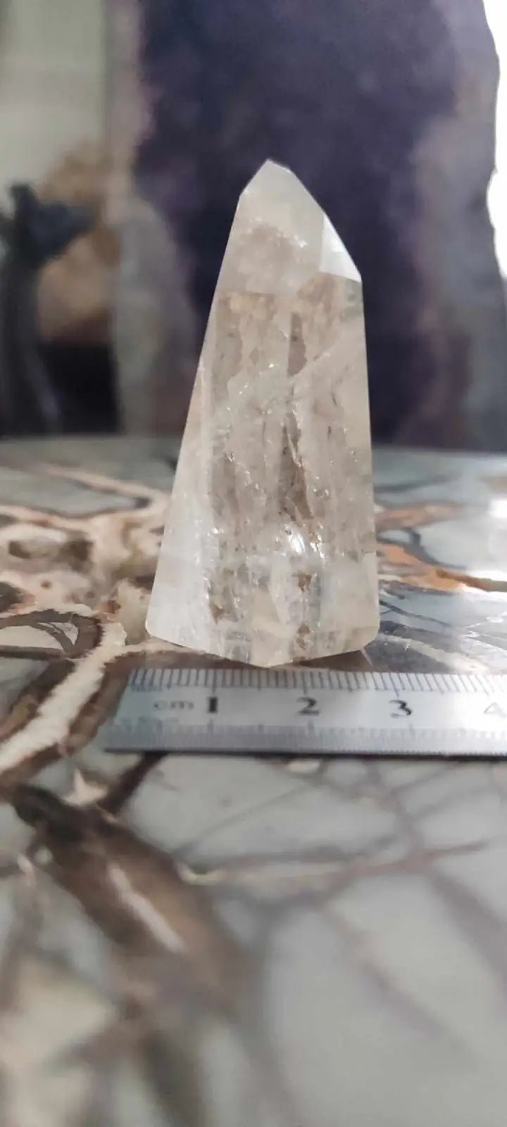 Load image into Gallery viewer, Cristale de roche du Brésil à inclusions fantôme Grade A++++ Cristal de roche à inclusion fantôme
