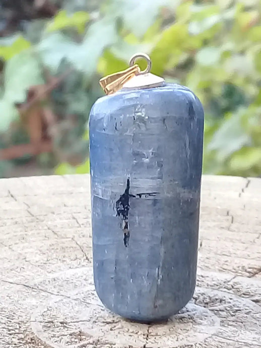 Cyanite bleue ou Dysthène bleue du Brésil pendentif Grade A++++ Fourni avec cordon Cyanite bleue ou Dysthène bleue du Brésil pendentif