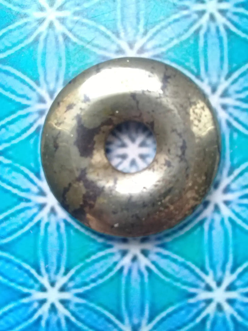 Chargez l&#39;image dans la visionneuse de la galerie, Donut en Pyrite Donut en Pyrite
