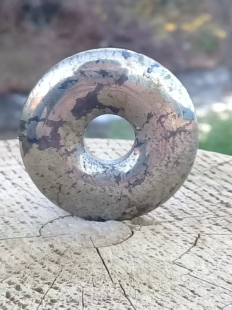 Chargez l&#39;image dans la visionneuse de la galerie, Donut en Pyrite Donut en Pyrite
