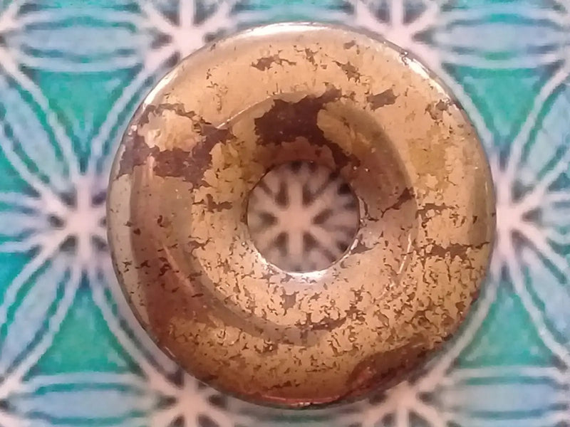 Chargez l&#39;image dans la visionneuse de la galerie, Donut en Pyrite Donut en Pyrite
