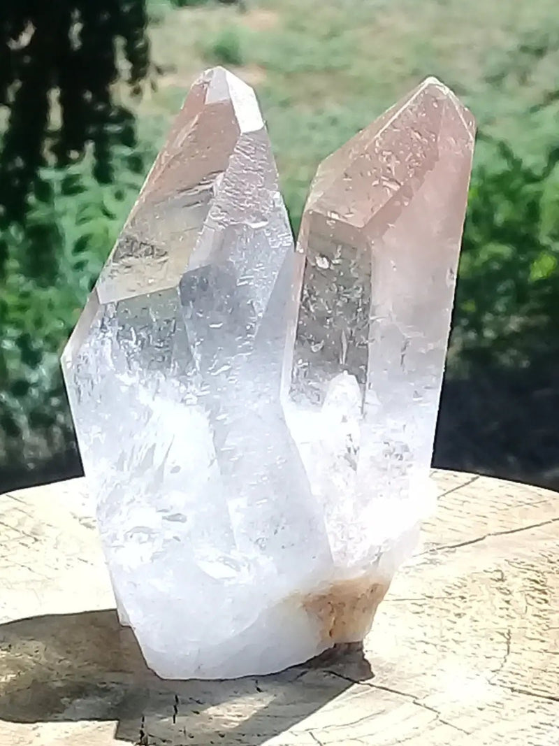 Chargez l&#39;image dans la visionneuse de la galerie, Double pointe de Cristal de roche Grade A ++++ 7 x 5 x 3,5cm Double pointe de Cristal de roche 7 x 5 x 3,5cm
