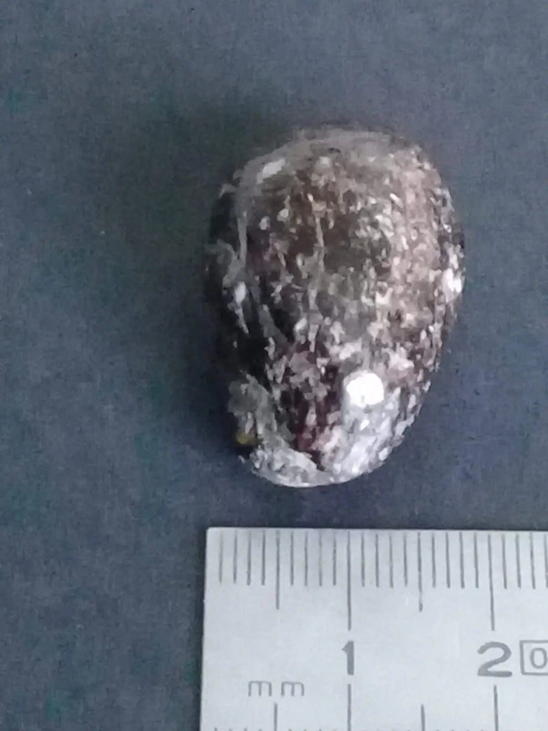 Load image into Gallery viewer, Dravite ou Tourmaline brune du Brésil pierre roulée Grade A++++ Dravite ou Tourmaline brune du Brésil pierre roulée
