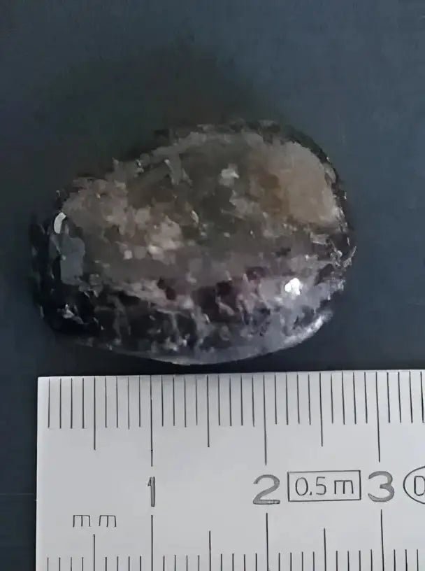 Load image into Gallery viewer, Dravite ou Tourmaline brune du Brésil pierre roulée Grade A++++ Dravite ou Tourmaline brune du Brésil pierre roulée
