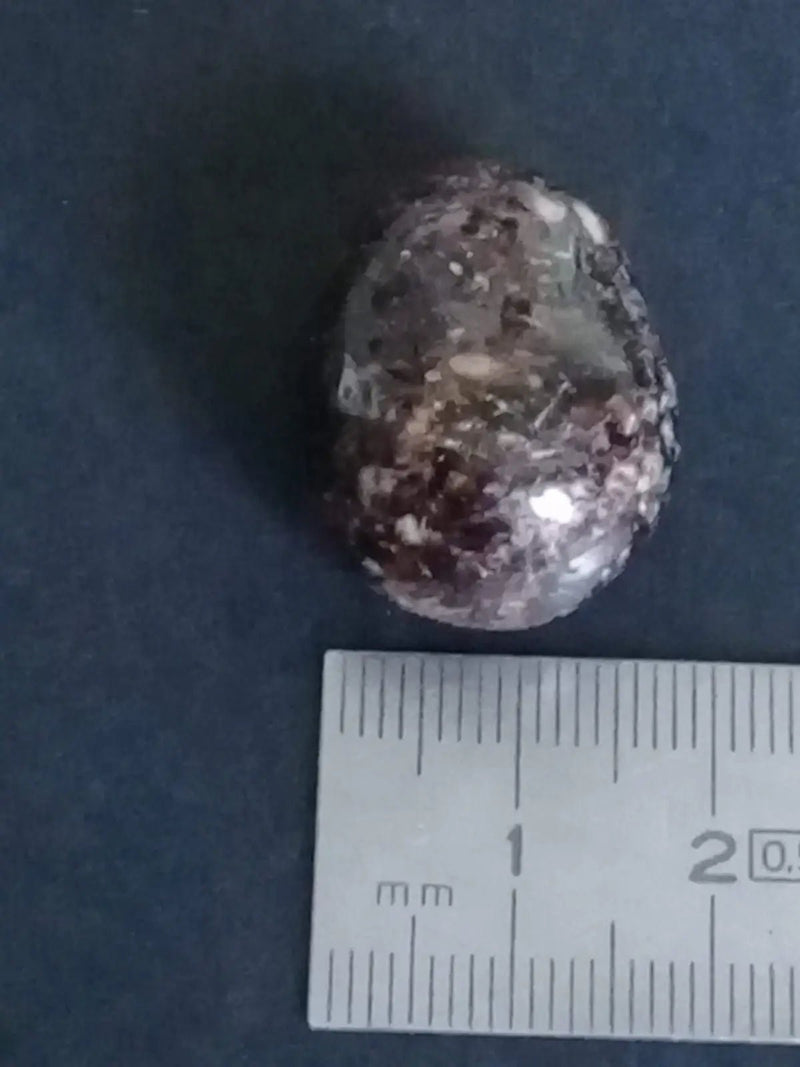 Load image into Gallery viewer, Dravite ou Tourmaline brune du Brésil pierre roulée Grade A++++ Dravite ou Tourmaline brune du Brésil pierre roulée
