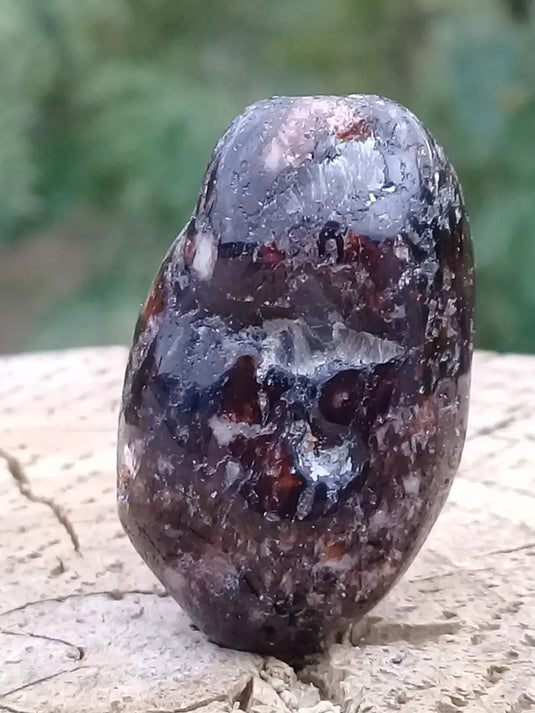 Dravite ou Tourmaline brune du Brésil pierre roulée Grade A++++ Dravite ou Tourmaline brune du Brésil pierre roulée