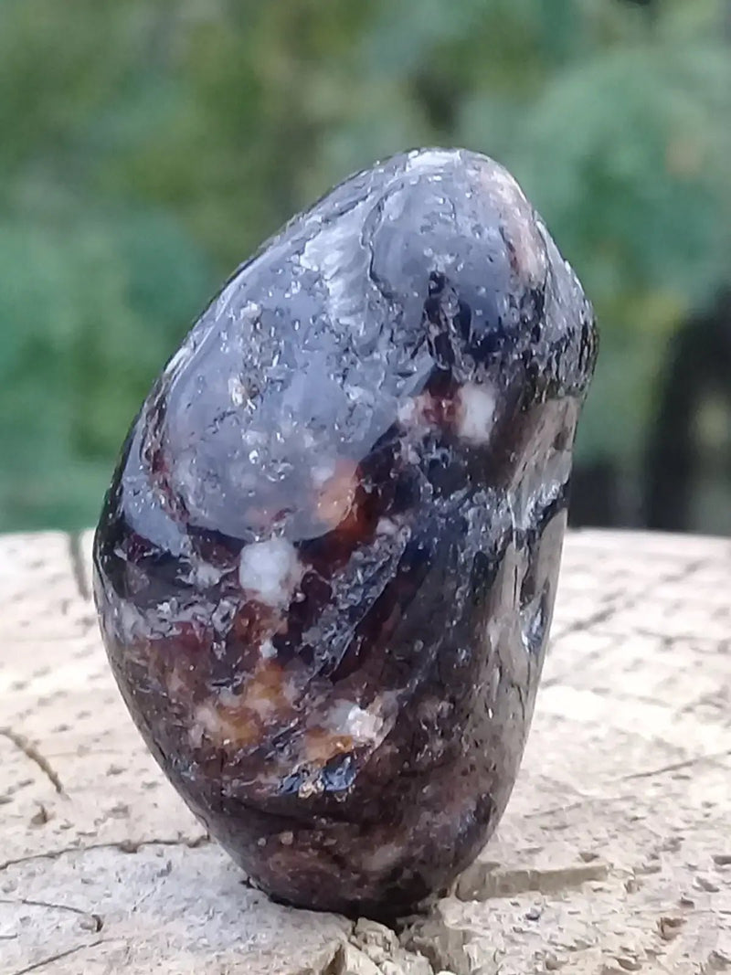 Load image into Gallery viewer, Dravite ou Tourmaline brune du Brésil pierre roulée Grade A++++ Dravite ou Tourmaline brune du Brésil pierre roulée
