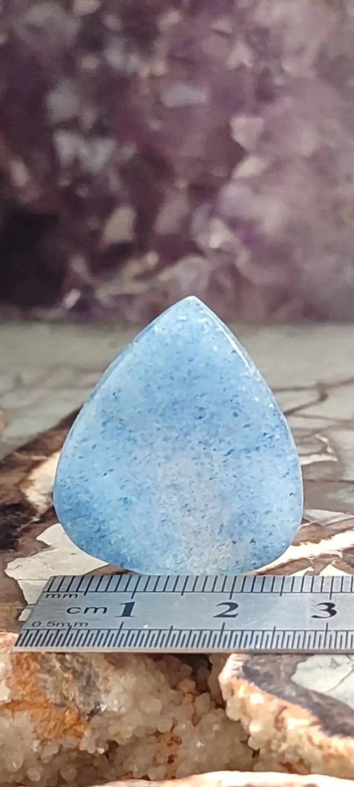 Load image into Gallery viewer, Dumortiérite du Brésil médiator Grade A++++ Dumortiérite médiator
