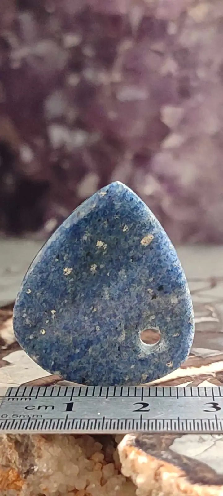 Load image into Gallery viewer, Dumortiérite du Brésil médiator Grade A+++ Dumortiérite médiator
