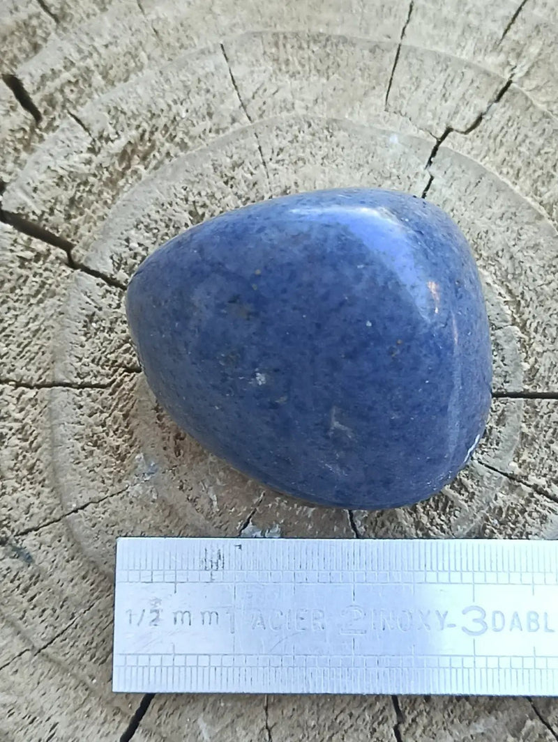 Chargez l&#39;image dans la visionneuse de la galerie, Dumortiérite du Brésil pierre roulée Grade A++++ Dumortiérite pierre roulée
