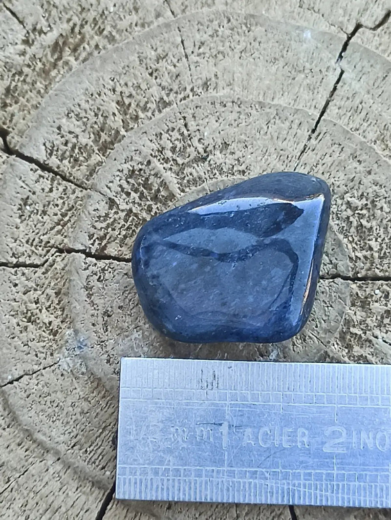 Load image into Gallery viewer, Dumortiérite du Brésil pierre roulée Grade A++++ Dumortiérite pierre roulée
