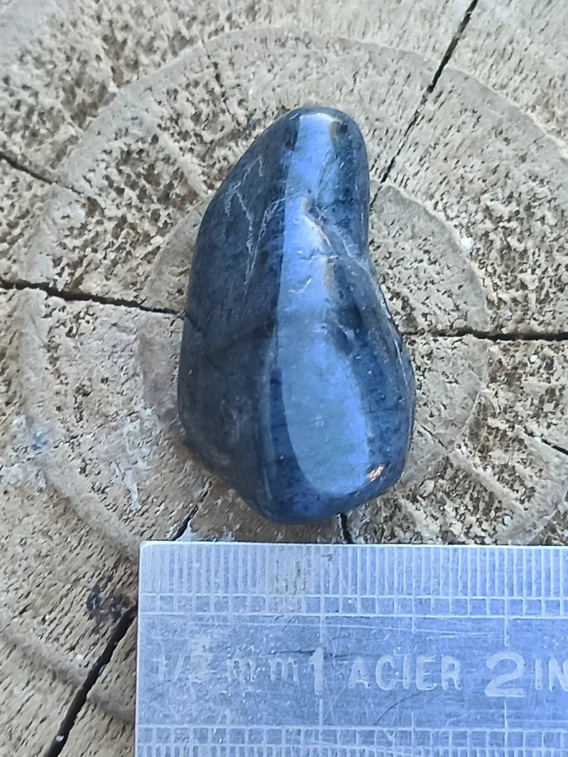 Load image into Gallery viewer, Dumortiérite du Brésil pierre roulée Grade A++++ Dumortiérite pierre roulée
