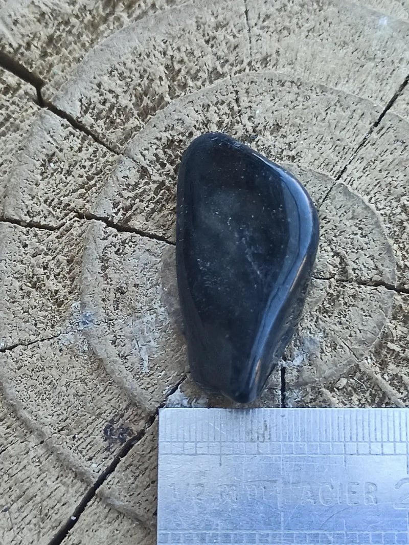 Load image into Gallery viewer, Dumortiérite du Brésil pierre roulée Grade A++++ Dumortiérite pierre roulée
