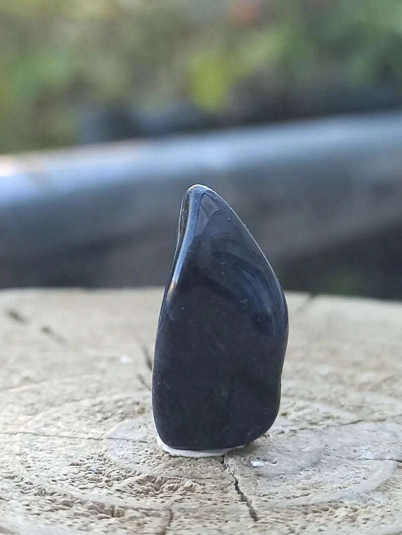 Load image into Gallery viewer, Dumortiérite du Brésil pierre roulée Grade A++++ Dumortiérite pierre roulée
