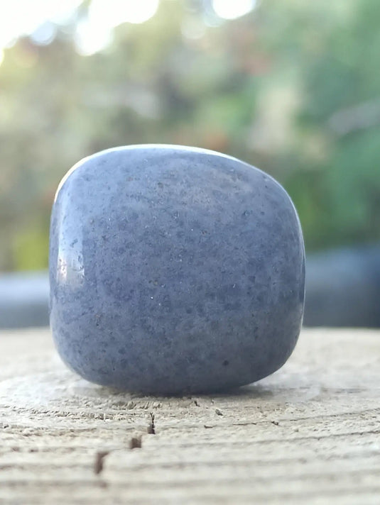 Dumortiérite du Brésil pierre roulée Grade A++++ Dumortiérite pierre roulée