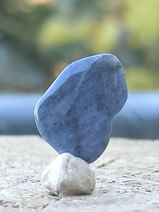 Dumortiérite du Brésil pierre roulée Grade A++++ Dumortiérite pierre roulée