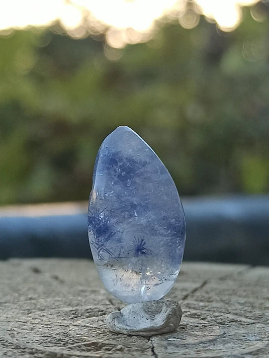 Dumortiérite/Quartz du Brésil RARE pierre roulée Grade A++++ Dumortiérite pierre roulée