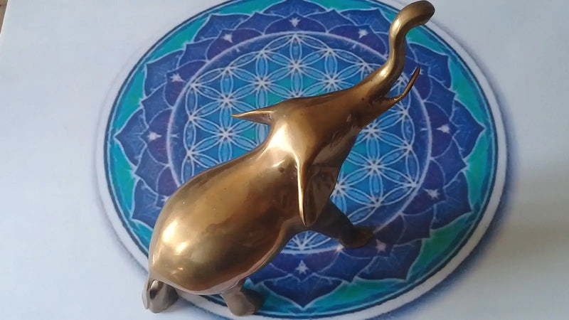 Chargez l'image dans la visionneuse de la galerie, Éléphant en bronze Éléphant en bronze
