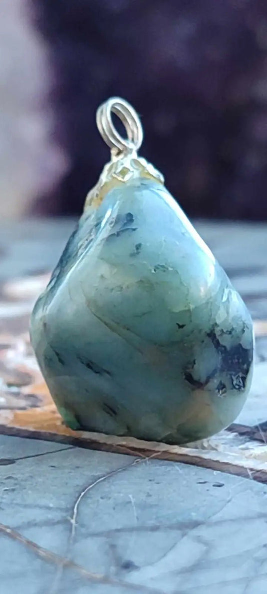 Emeraude de Zambie pendentif Grade A++++ (fourni avec cordon) Emeraude pendentif