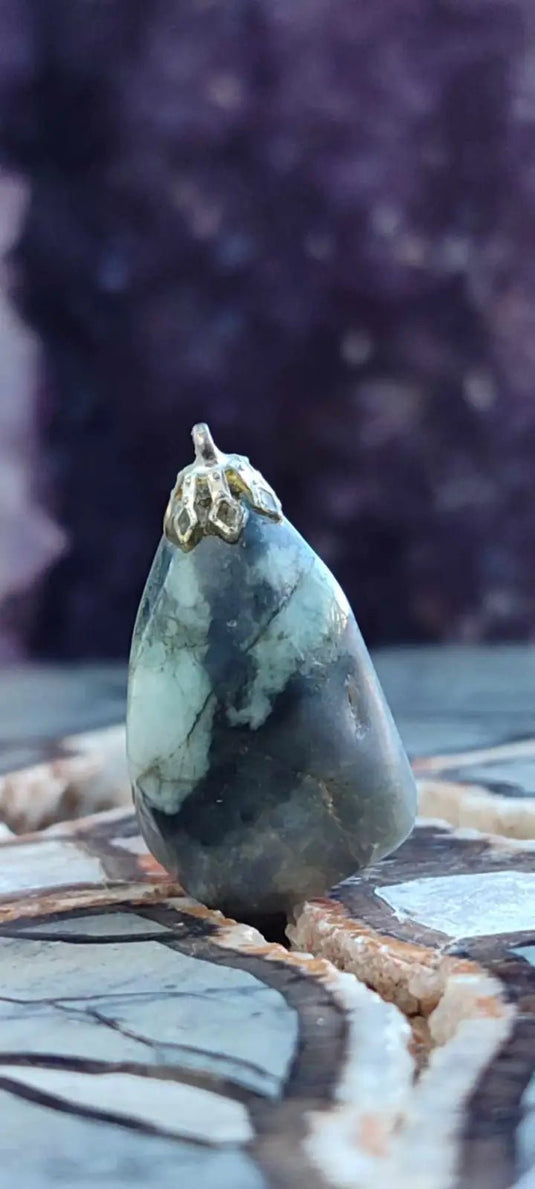 Emeraude de Zambie pendentif Grade A++++ (fourni avec cordon) Emeraude pendentif