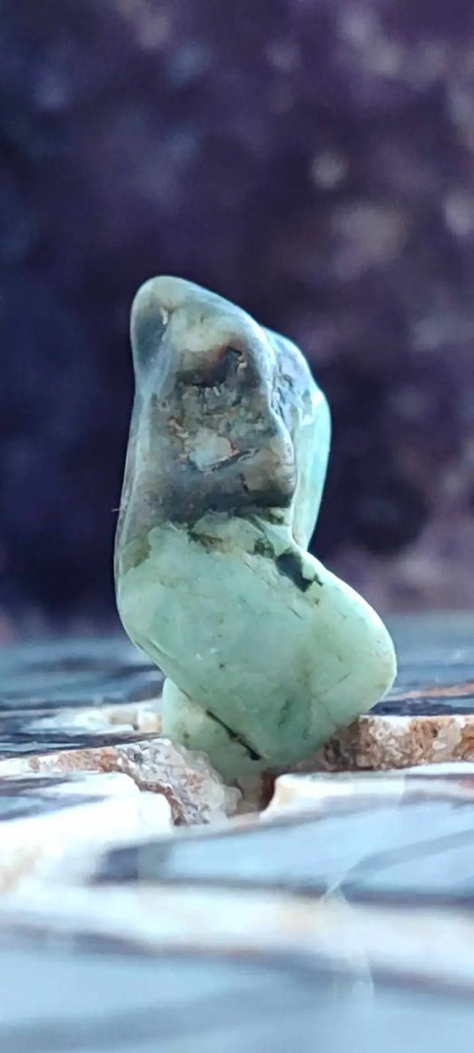 Emeraude de Zambie pierre roulée Grade A++++ Emeraude pierre roulée