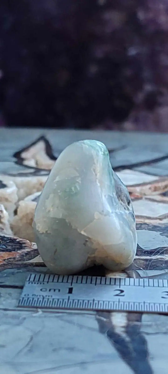 Emeraude de Zambie pierre roulée Grade A++++ Emeraude pierre roulée