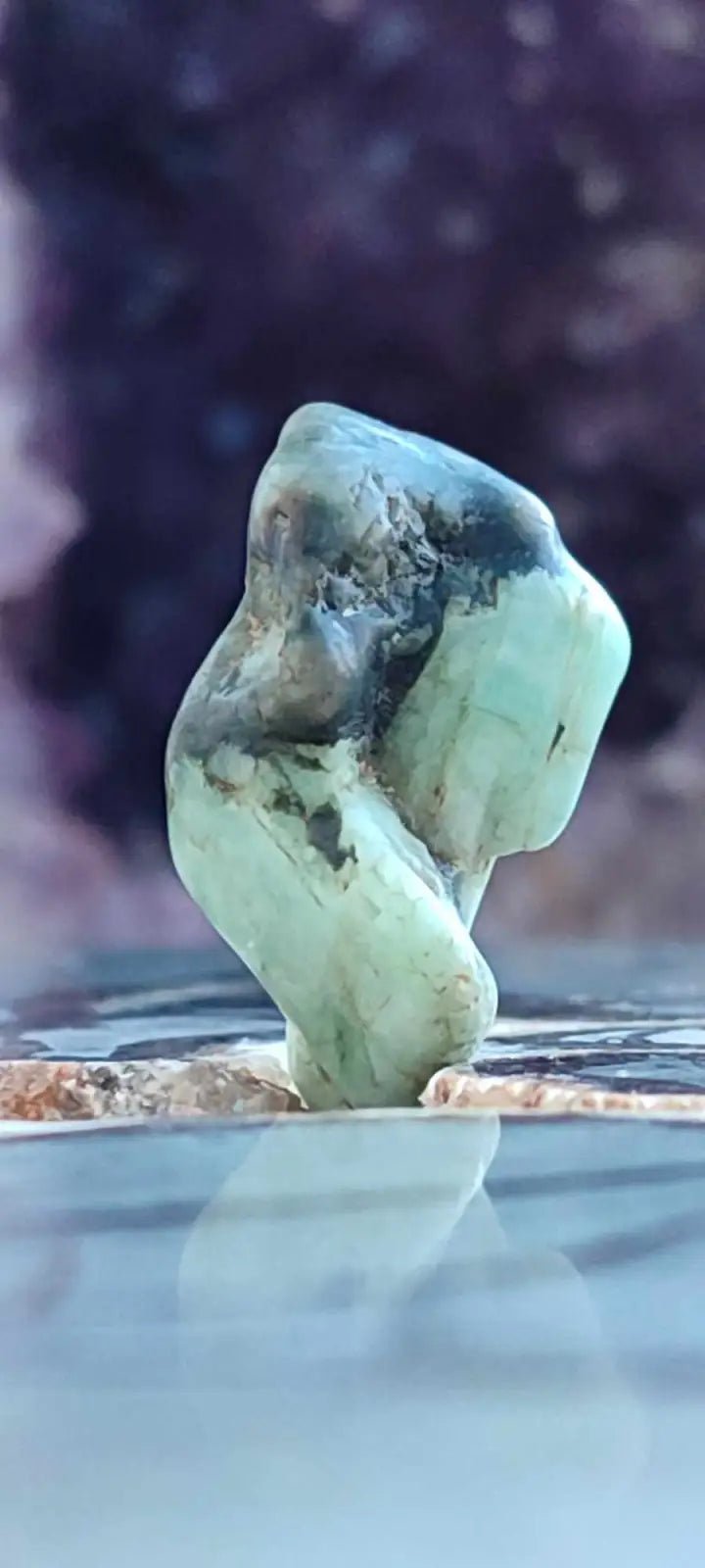 Chargez l&#39;image dans la visionneuse de la galerie, Emeraude de Zambie pierre roulée Grade A++++ Emeraude pierre roulée
