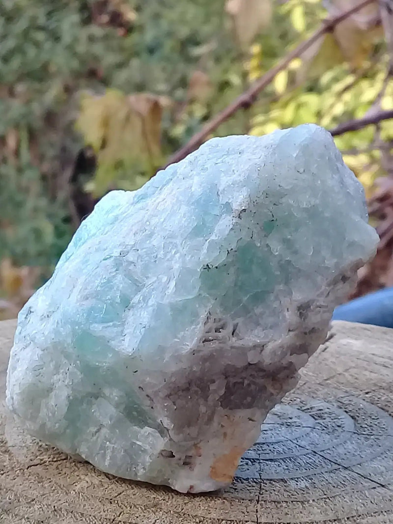 Chargez l'image dans la visionneuse de la galerie, Fluorite verte de France pierre brute Grade A++++ Fluorite verte de France pierre brute
