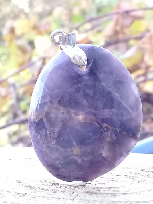 Fluorite violette de France pendentif Grade A++++ Fourni avec cordon Fluorite violette de France pendentif