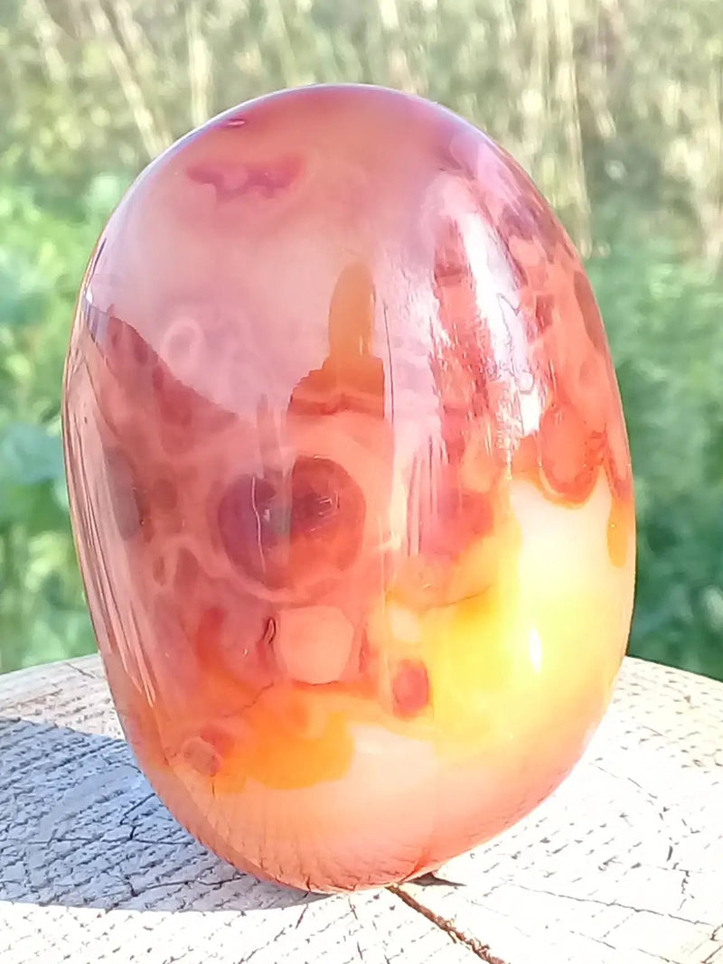 Load image into Gallery viewer, Galet de Cornaline Grade A ++++ Galet de Cornaline
