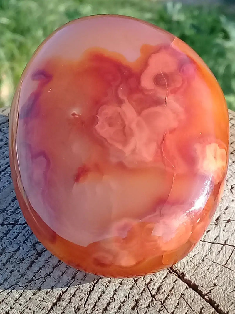 Load image into Gallery viewer, Galet de Cornaline Grade A ++++ Galet de Cornaline
